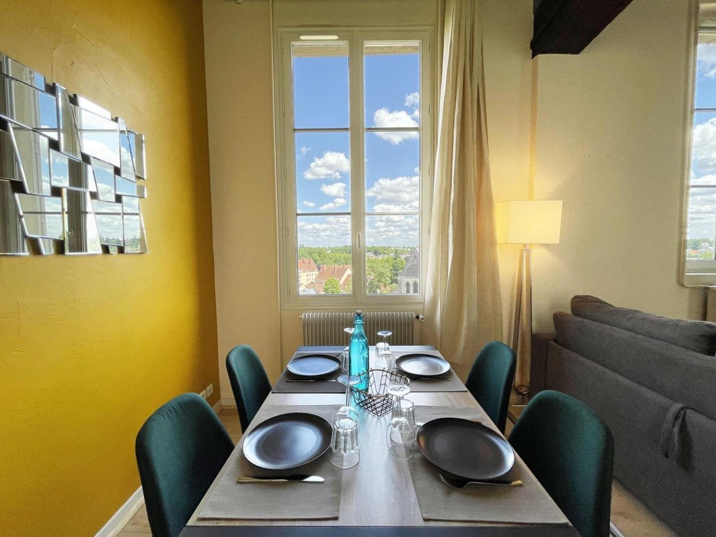 L'Horizon - Entree Independante - Parking Apartman Chartres Kültér fotó